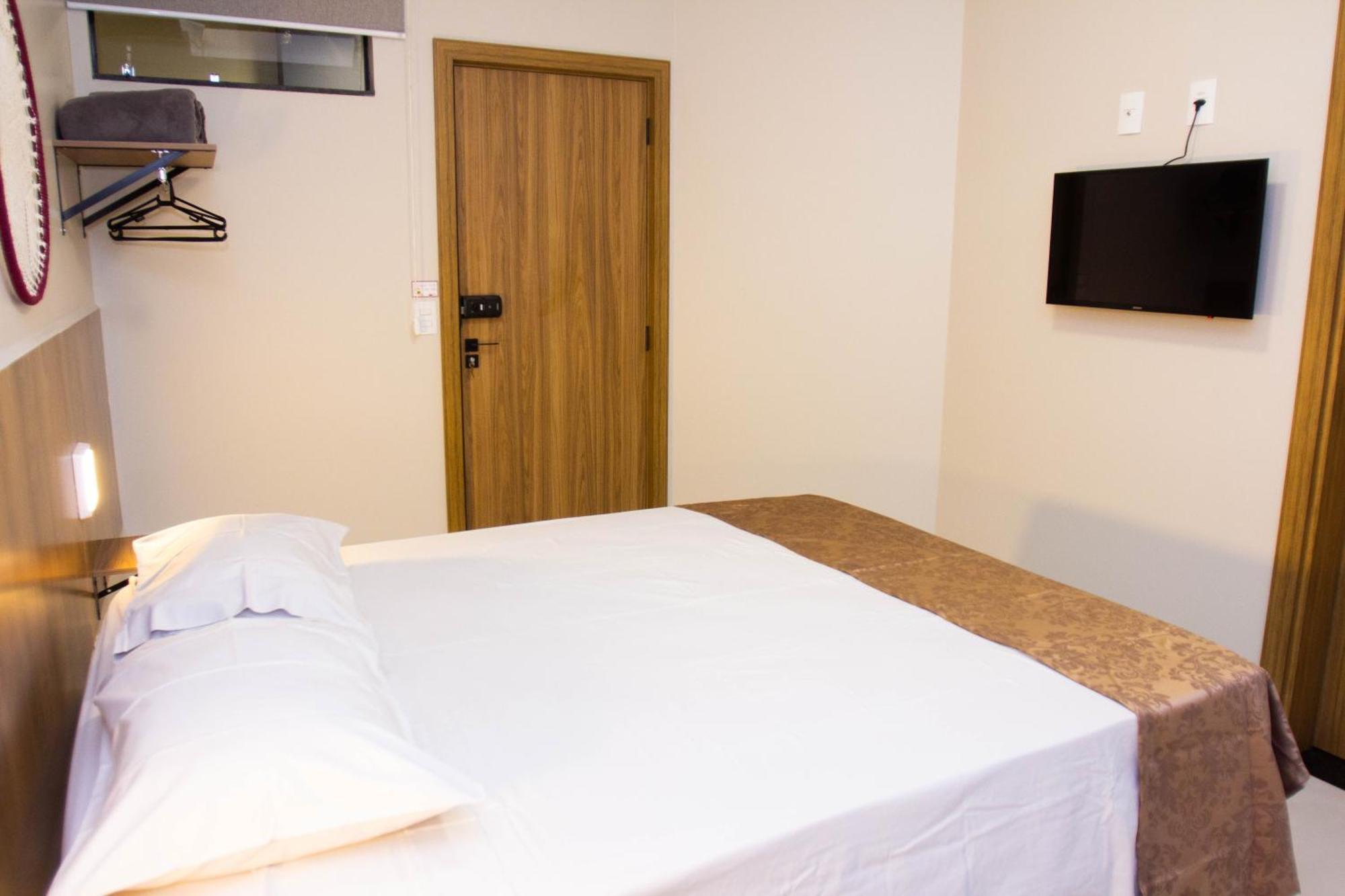 Fiori Suites Goiania Room photo